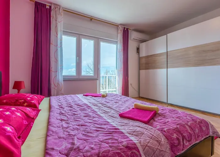 Avisnja * Crikvenica