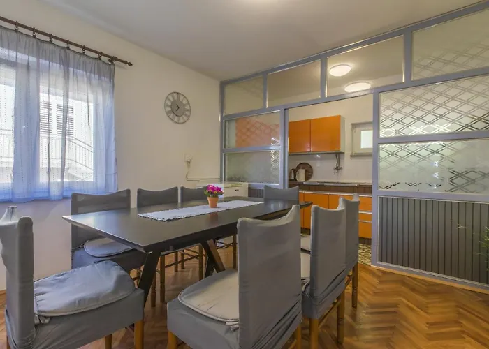 Avisnja Apartment Crikvenica