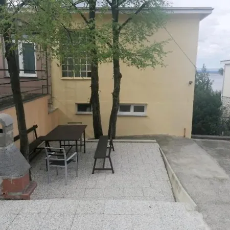 Apartman Avisnja *