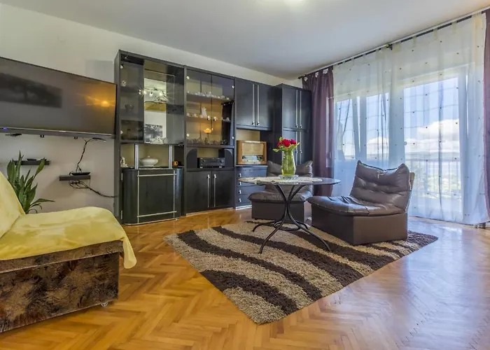 Avisnja * Crikvenica