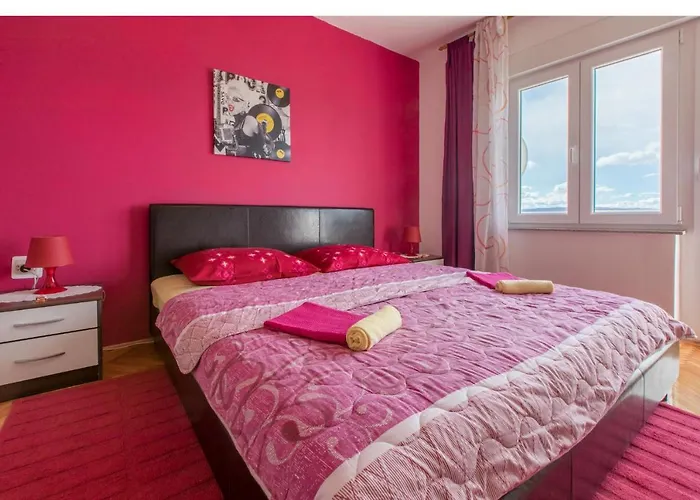 Avisnja * Crikvenica